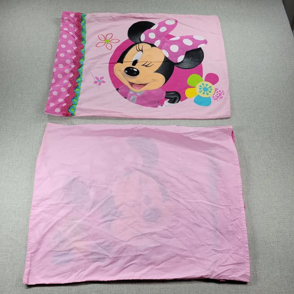 Disney Minnie Mouse Pillowcases Standard Pink Bow-tique Crochet Trim Set of 2